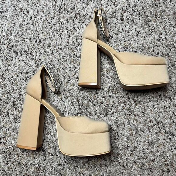 Miss-me Women's Heels - Picture 3 of 5